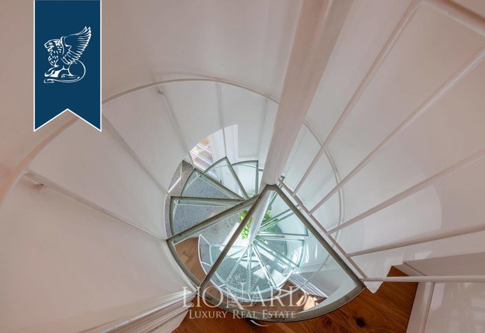 Image No.16-6 Bed Apartment for sale