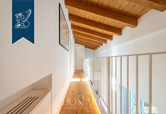 Image No.19-6 Bed Apartment for sale