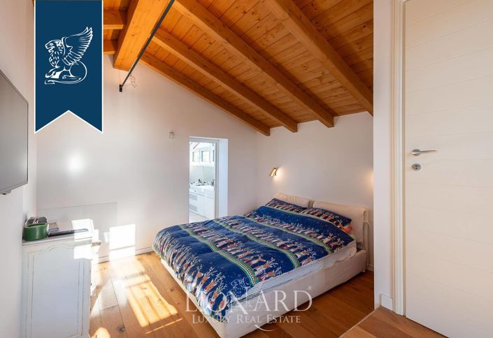 Image No.20-6 Bed Apartment for sale