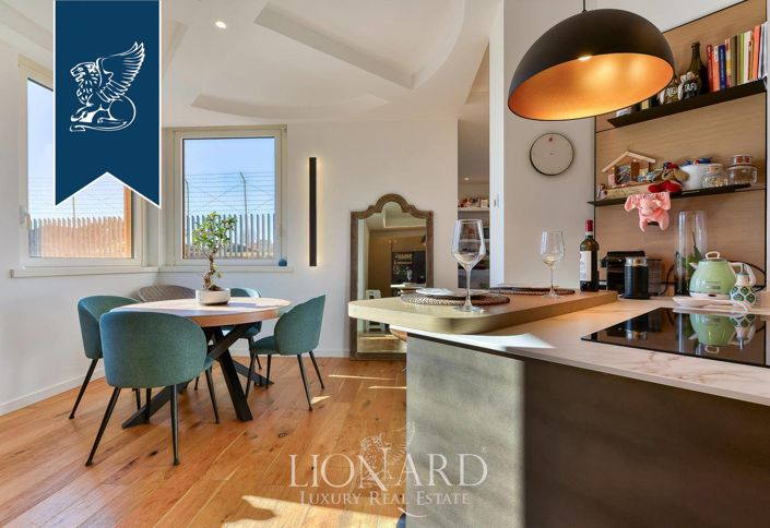 Image No.7-6 Bed Apartment for sale