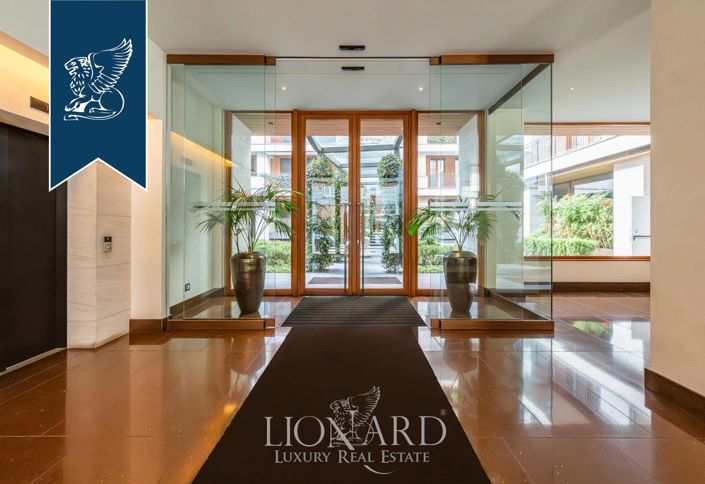 Image No.18-4 Bed Apartment for sale