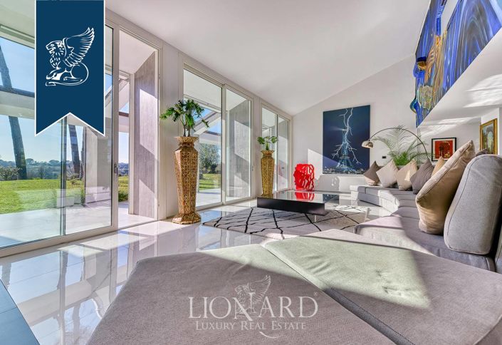 Image No.14-6 Bed Villa for sale