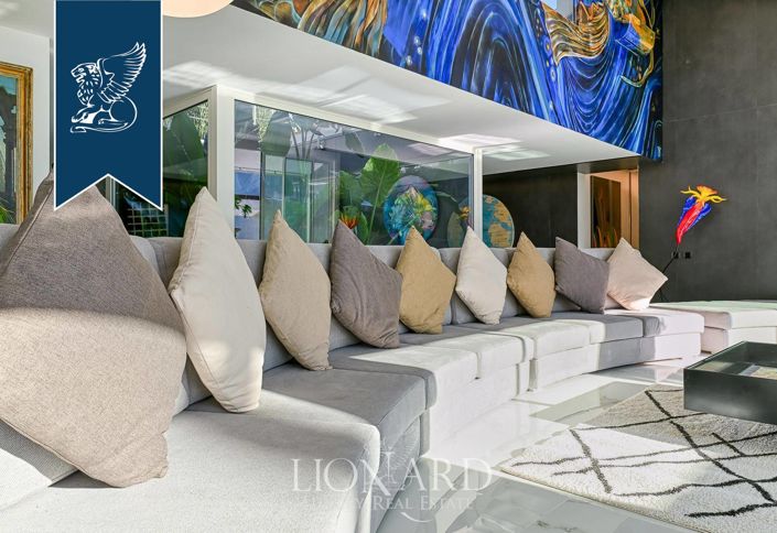 Image No.19-6 Bed Villa for sale