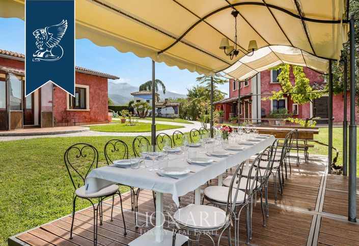 Image No.12-Ferme de 10 chambres à vendre à Rieti