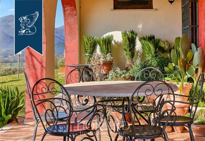 Image No.20-Ferme de 10 chambres à vendre à Rieti