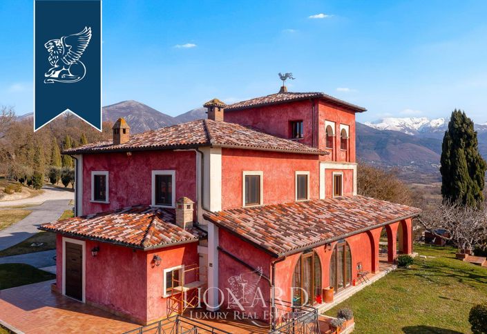 Image No.3-Ferme de 10 chambres à vendre à Rieti