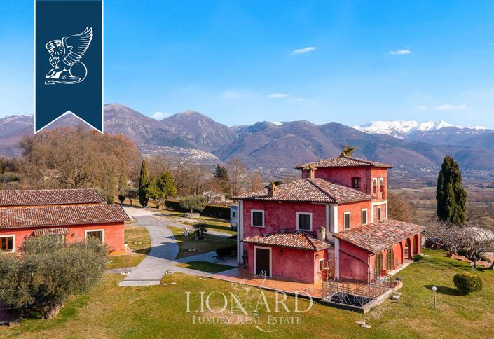Image No.7-Ferme de 10 chambres à vendre à Rieti