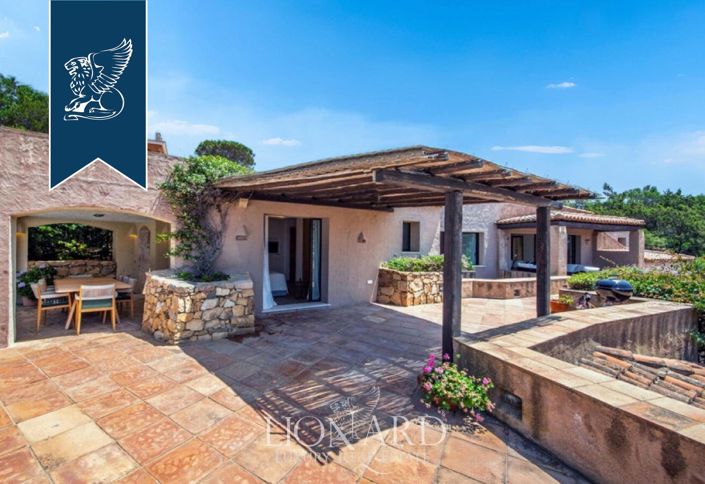 Image No.10-Villa de 5 chambres à vendre à Arzachena