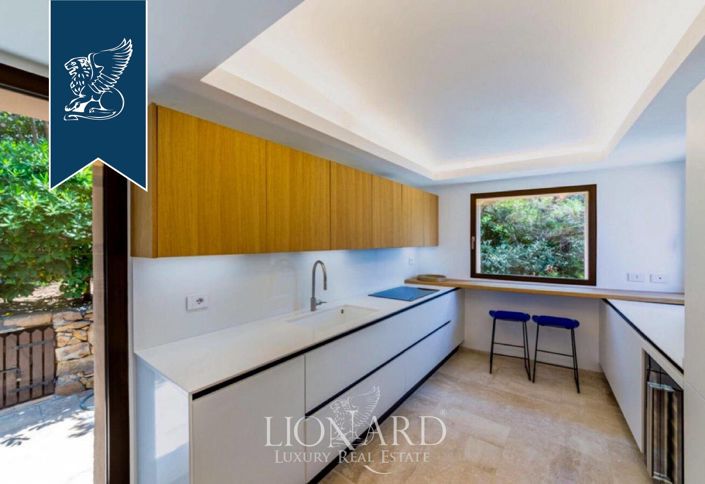 Image No.16-Villa de 5 chambres à vendre à Arzachena