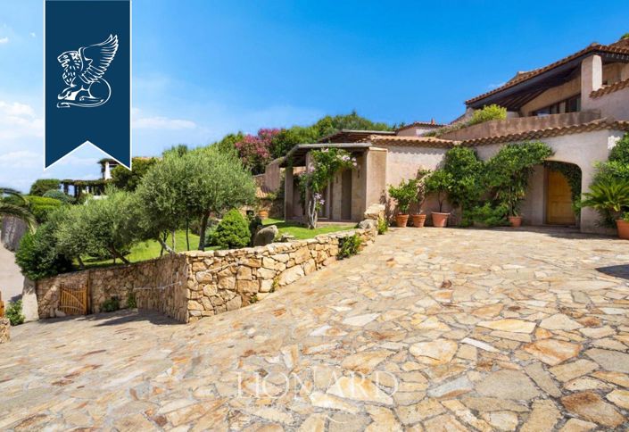 Image No.3-Villa de 5 chambres à vendre à Arzachena