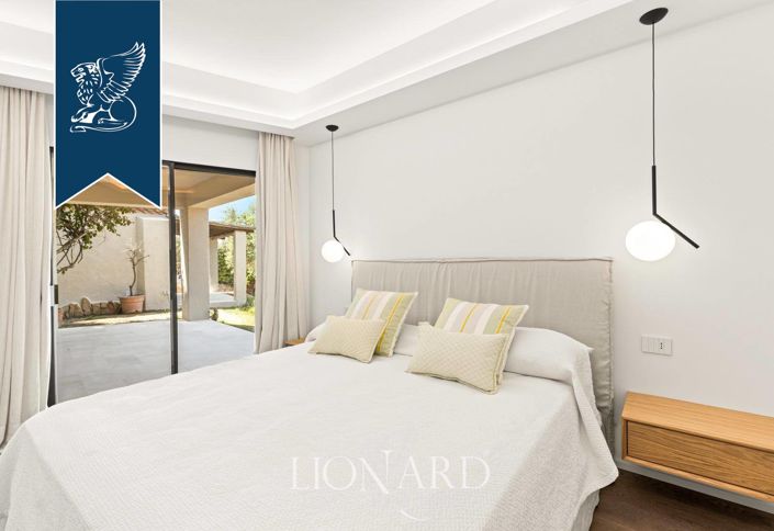 Image No.38-5 Bed Villa for sale