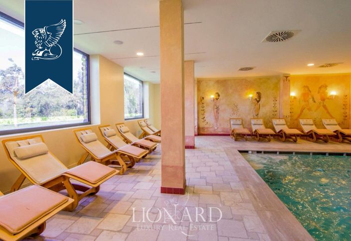 Image No.7-18 Bed Hotel for sale