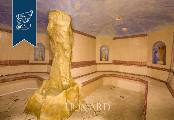 Image No.8-18 Bed Hotel for sale