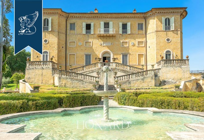 Image No.7-6 Bed Villa for sale