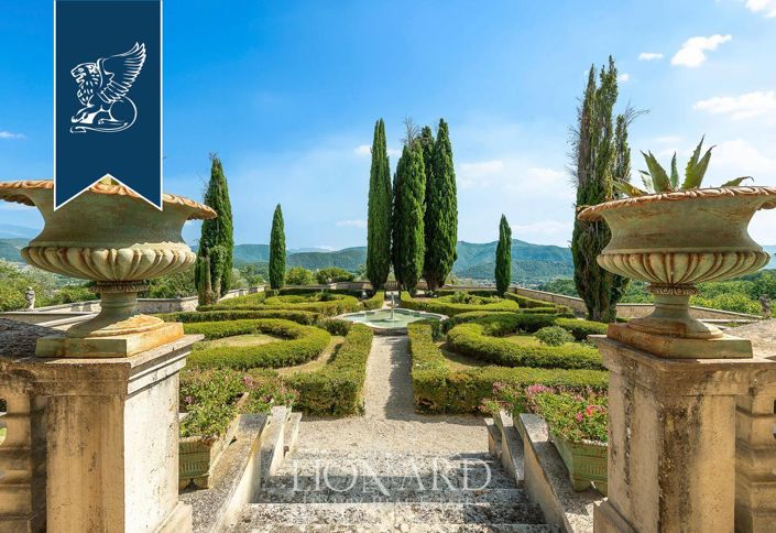 Image No.8-6 Bed Villa for sale