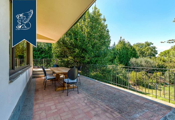 Image No.19-6 Bed Villa for sale