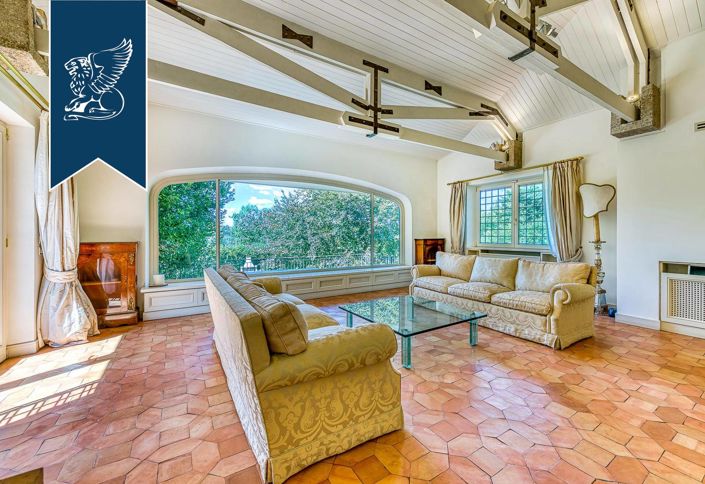 Image No.21-6 Bed Villa for sale