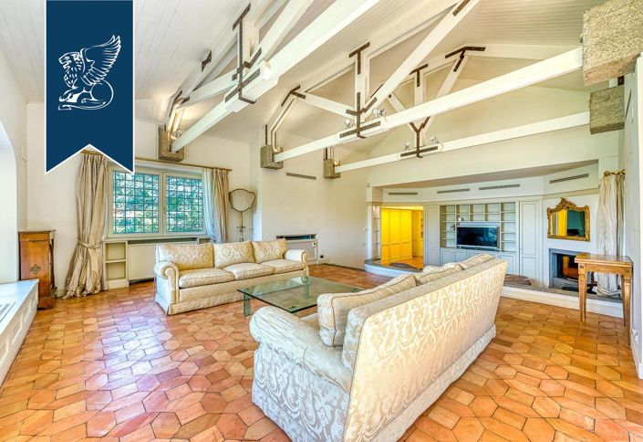 Image No.24-6 Bed Villa for sale