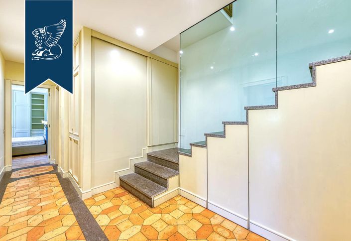 Image No.31-6 Bed Villa for sale