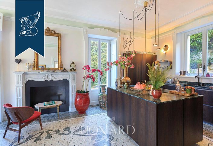 Image No.17-5 Bed Villa for sale