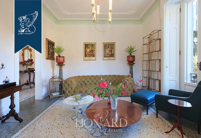 Image No.9-5 Bed Villa for sale