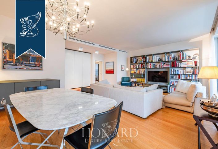 Image No.12-3 Bed Apartment for sale