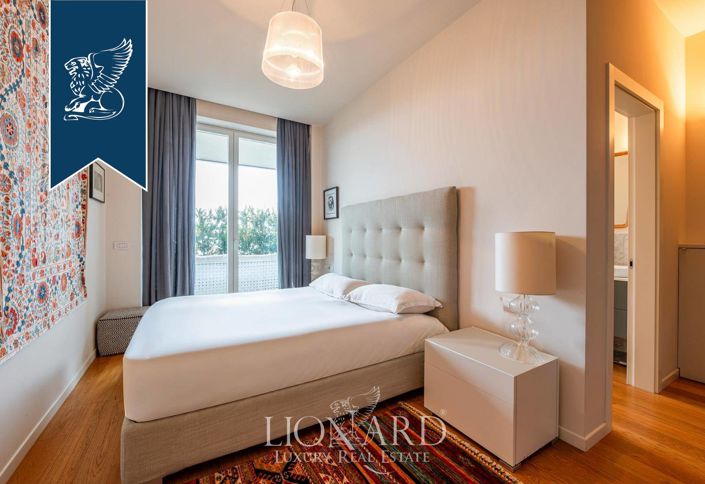 Image No.17-3 Bed Apartment for sale