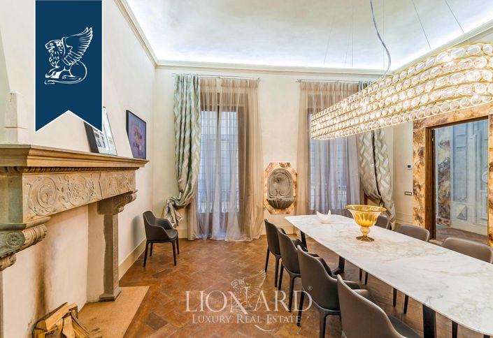 Image No.10-5 Bed Apartment for sale