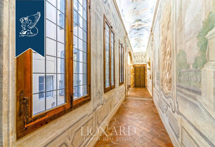 Image No.11-5 Bed Apartment for sale