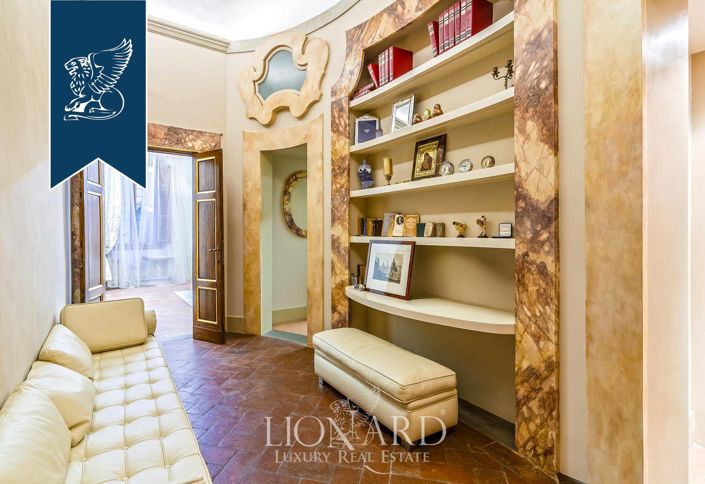 Image No.14-5 Bed Apartment for sale