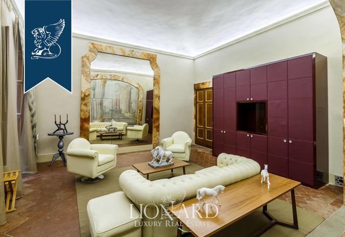 Image No.18-5 Bed Apartment for sale