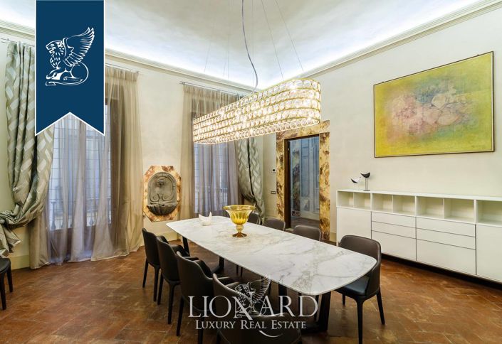 Image No.23-5 Bed Apartment for sale