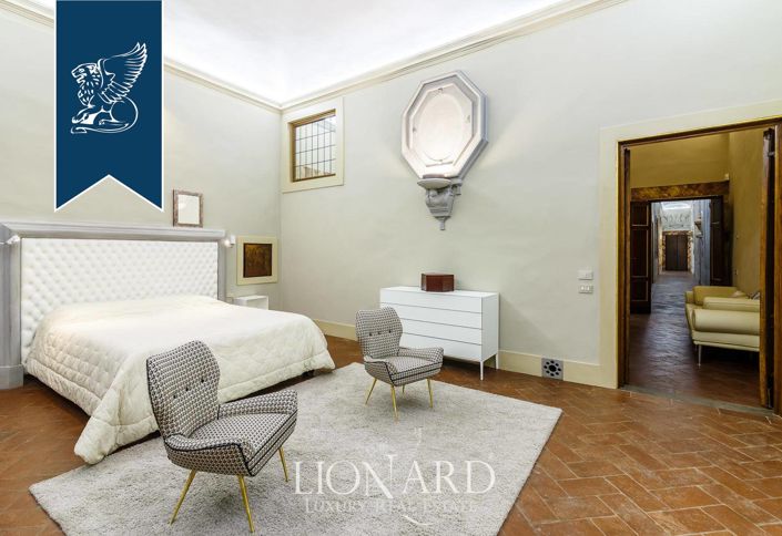 Image No.28-5 Bed Apartment for sale