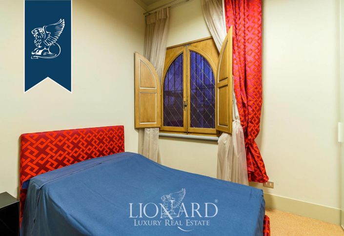 Image No.34-5 Bed Apartment for sale