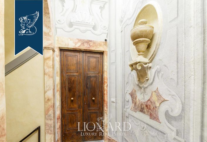 Image No.44-5 Bed Apartment for sale