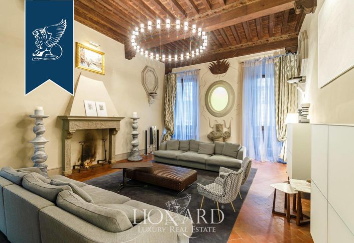 Image No.8-5 Bed Apartment for sale