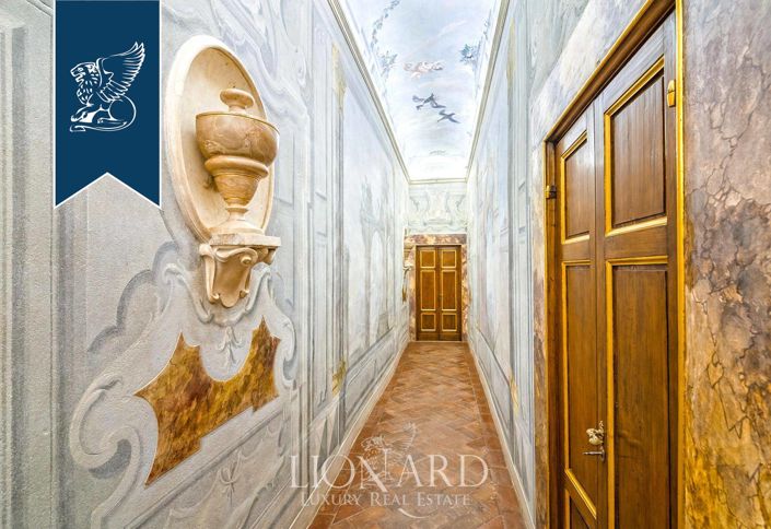 Image No.8-5 Bed Apartment for sale