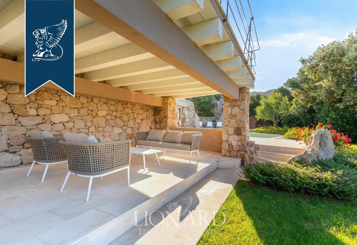 Image No.14-Villa de 5 chambres à vendre à Arzachena