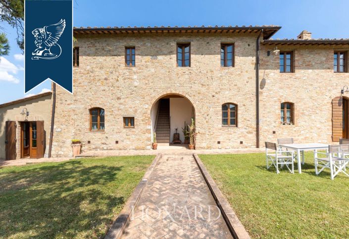 Image No.19-Ferme de 21 chambres à vendre à San Gimignano
