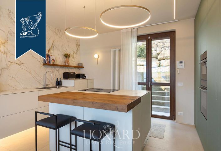 Image No.12-4 Bed Villa for sale