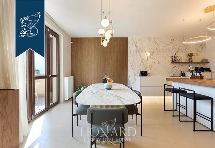 Image No.9-4 Bed Villa for sale