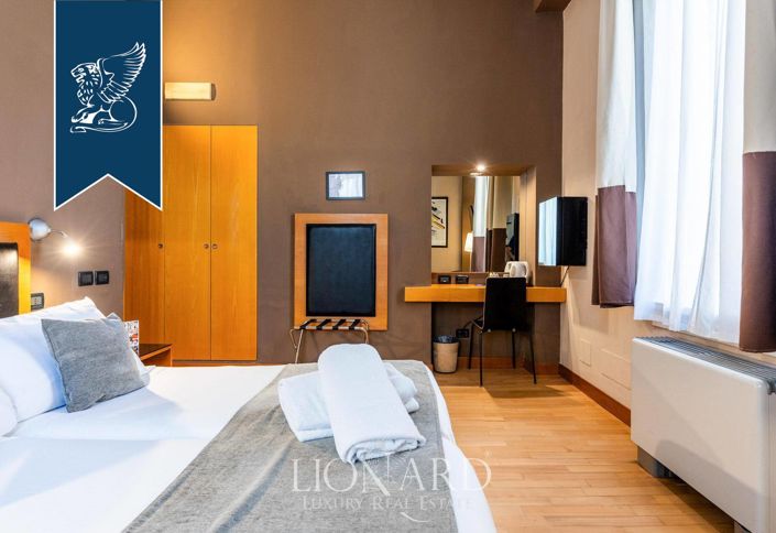 Image No.19-49 Bed Hotel for sale