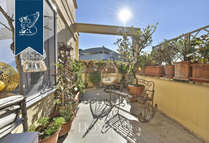 Image No.10-4 Bed Apartment for sale