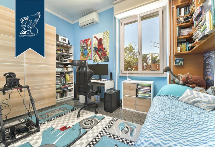 Image No.20-4 Bed Apartment for sale