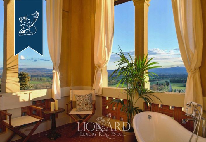 Image No.20-Villa de 6 chambres à vendre à Loro Ciuffenna