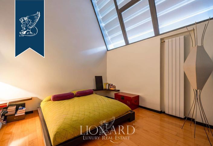 Image No.13-2 Bed Flat for sale