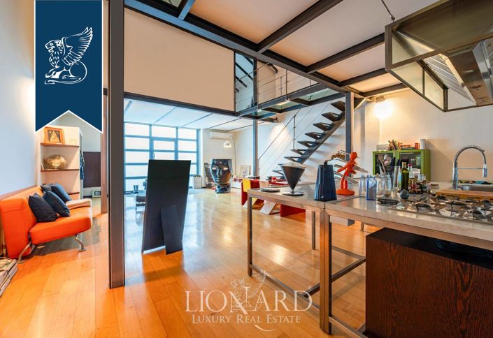 Image No.7-2 Bed Flat for sale