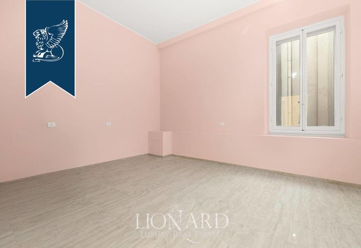 Image No.13-4 Bed Apartment for sale