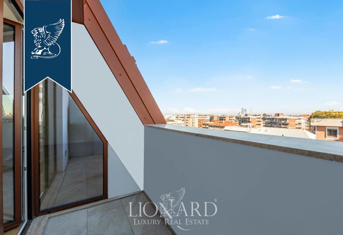 Image No.12-3 Bed Apartment for sale