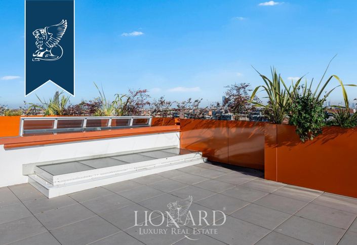 Image No.20-3 Bed Apartment for sale